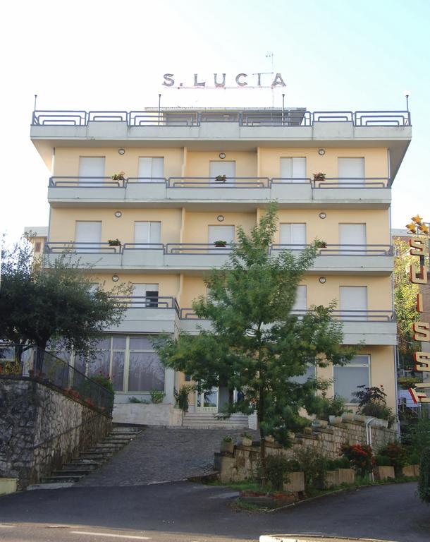 Santa Lucia Hotel Chianciano Terme Bagian luar foto