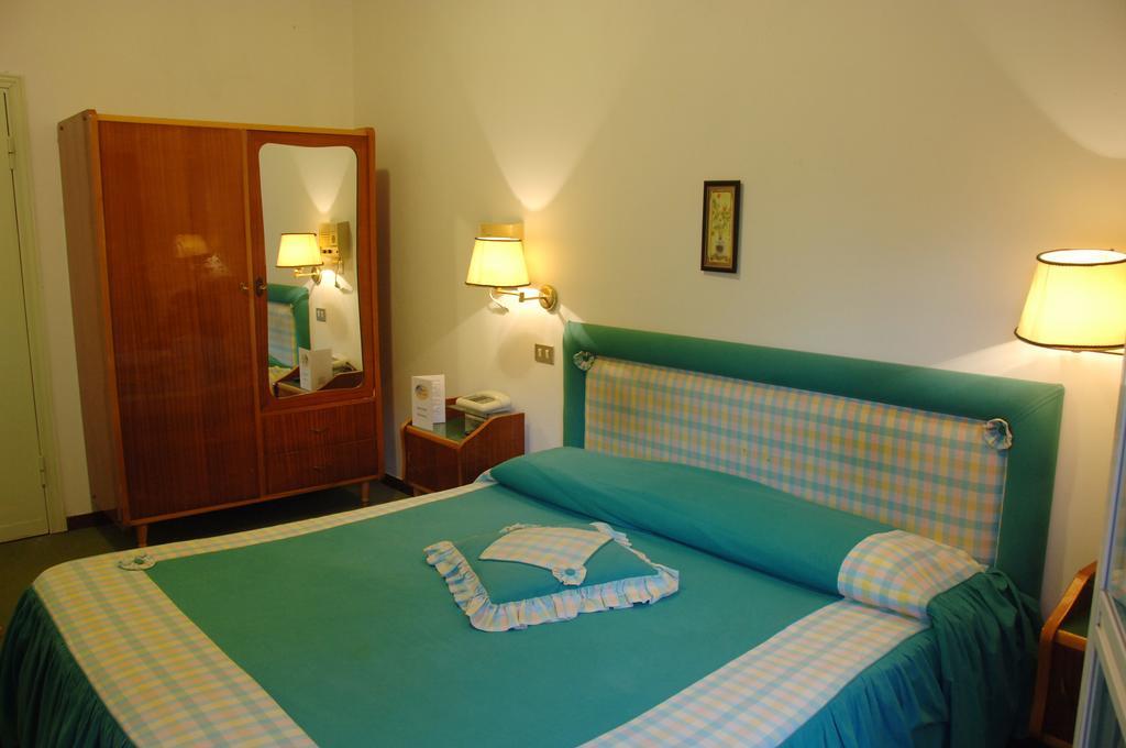 Santa Lucia Hotel Chianciano Terme Bagian luar foto