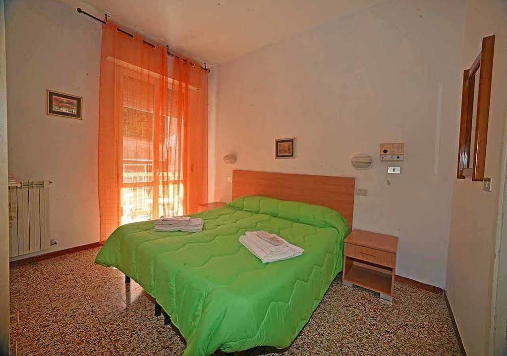 Santa Lucia Hotel Chianciano Terme Bagian luar foto